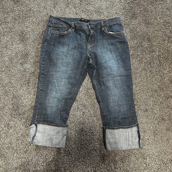 Daisy Fuentes Denim - Daisy Fuentes Capri Jeans Women 14 Blue Excellent Dark Wash Cuffed Denim